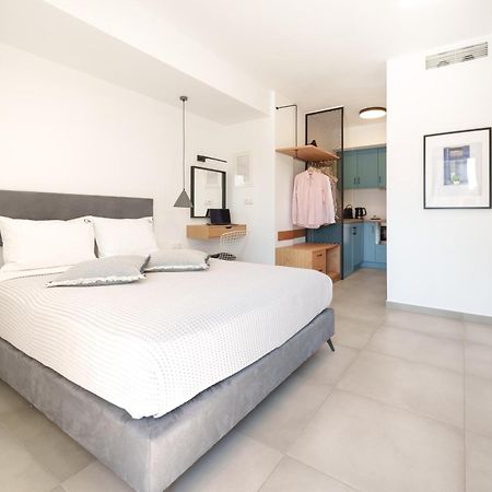 Cove Suites Nea Iraklitsa Exteriér fotografie
