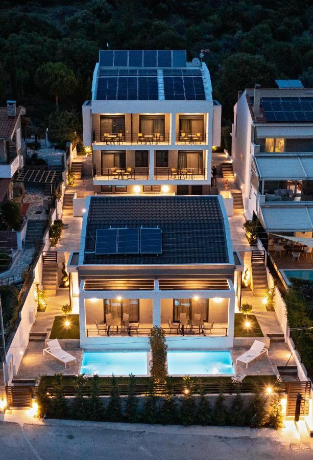 Cove Suites Nea Iraklitsa Exteriér fotografie