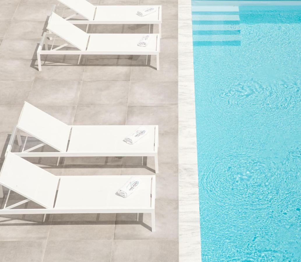 Cove Suites Nea Iraklitsa Exteriér fotografie