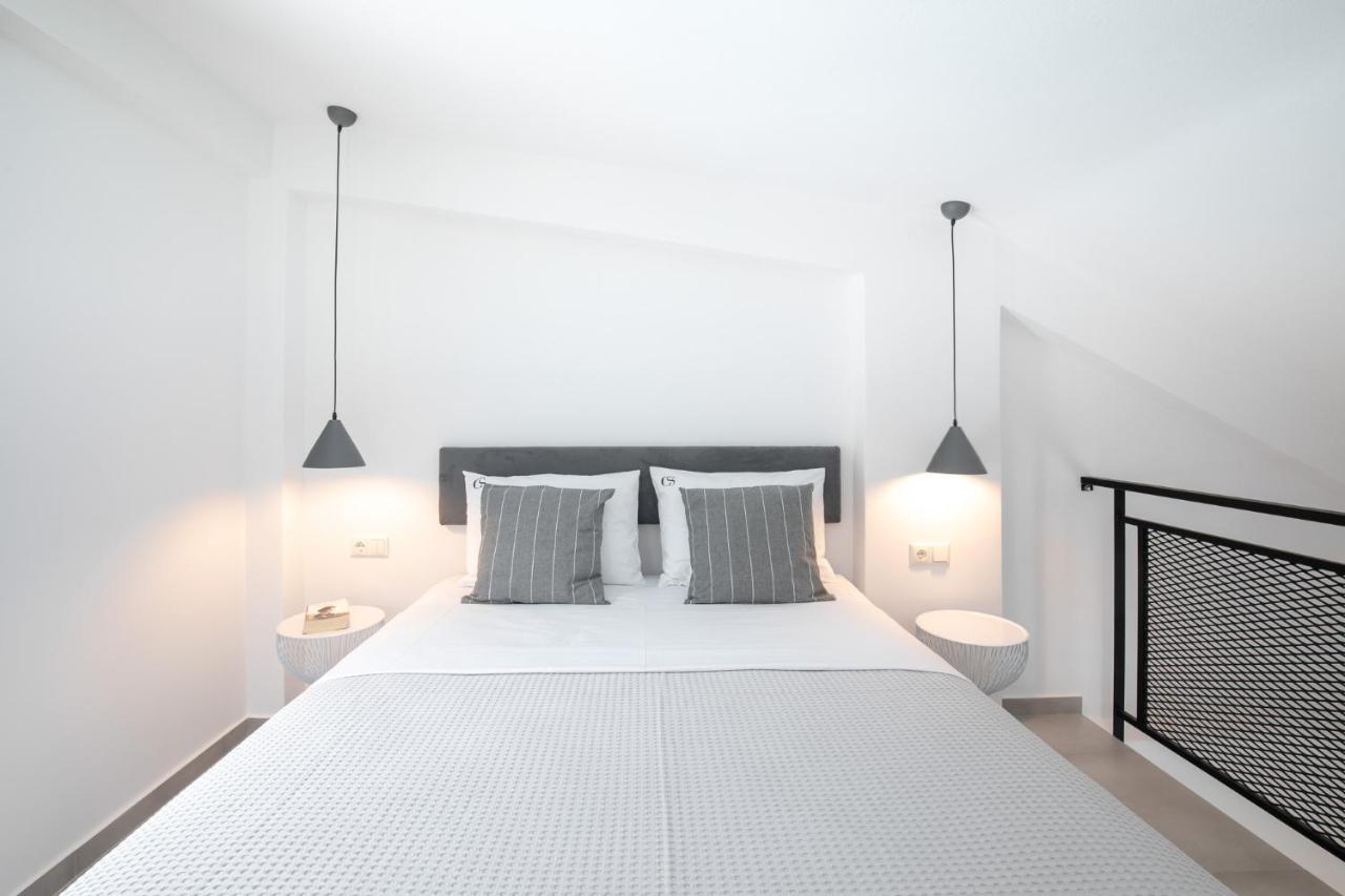 Cove Suites Nea Iraklitsa Exteriér fotografie