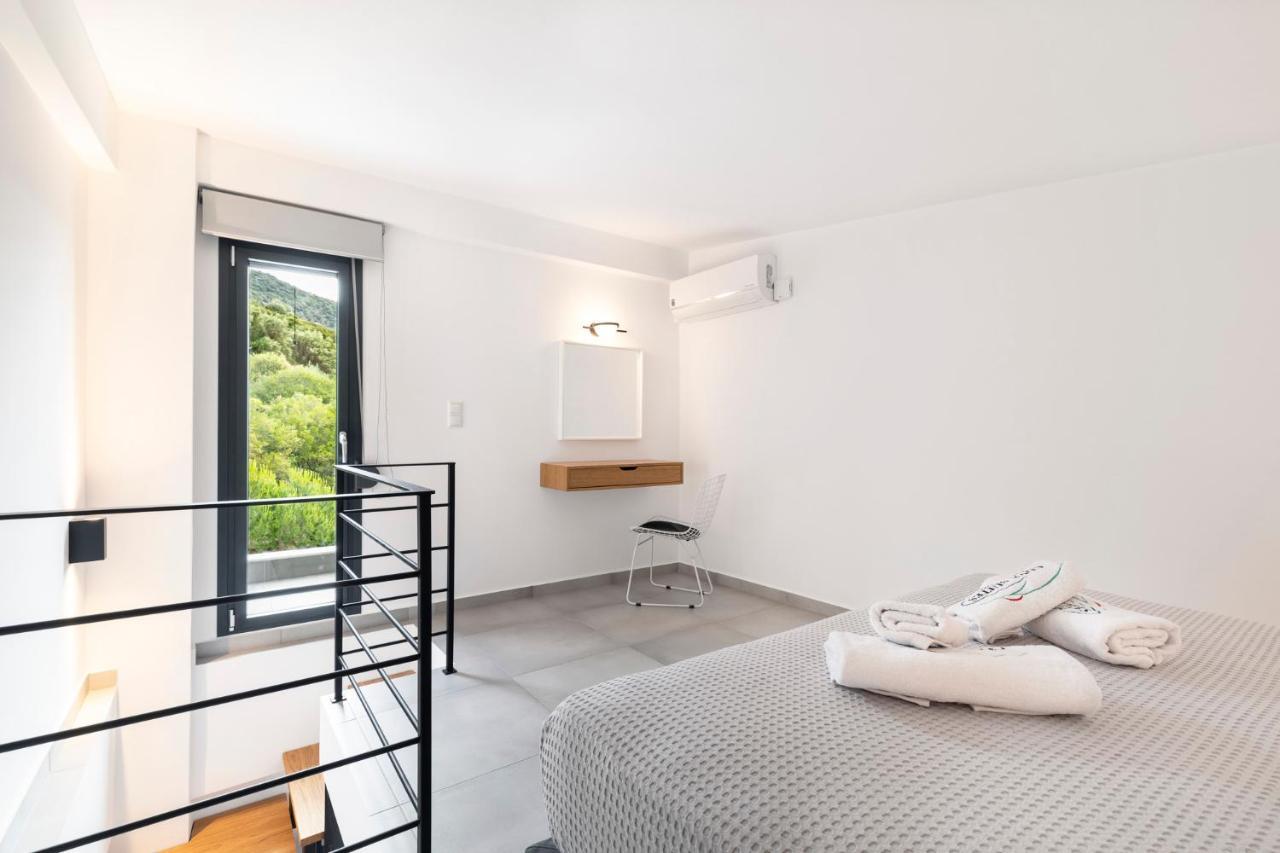 Cove Suites Nea Iraklitsa Exteriér fotografie