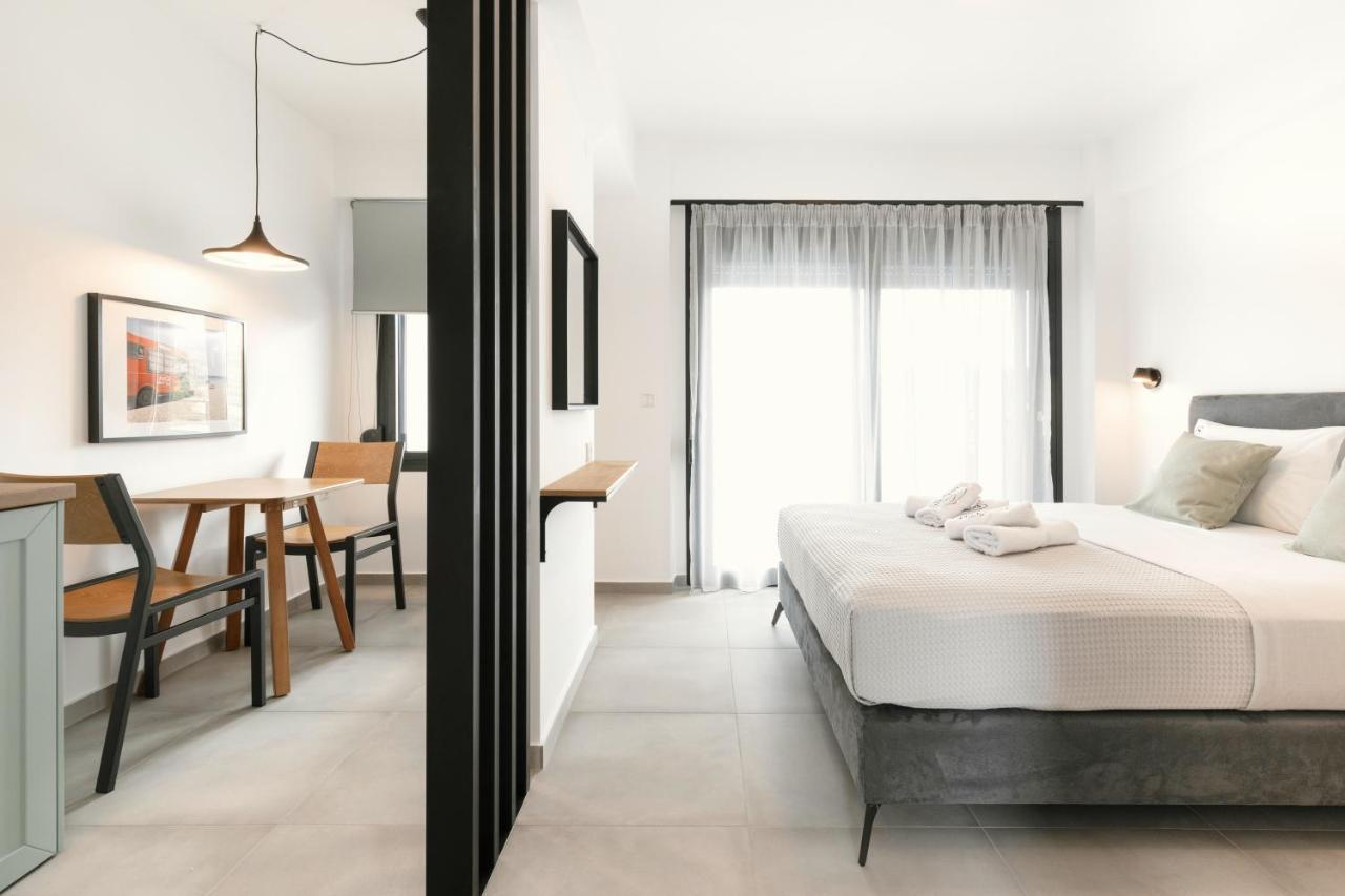 Cove Suites Nea Iraklitsa Exteriér fotografie